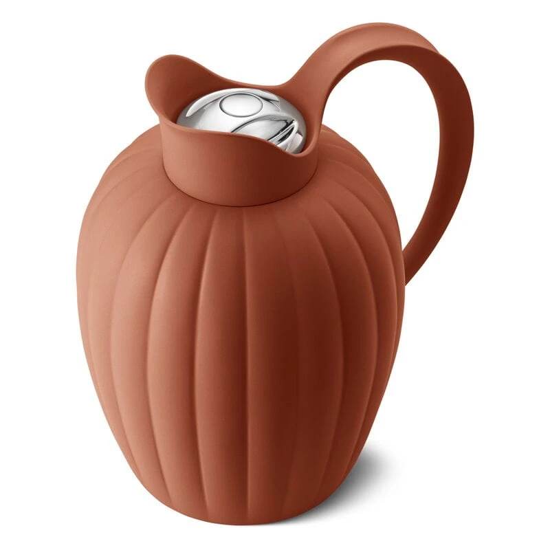 Georg Jensen Bernadotte Thermo Jug, 1 L, Terracotta 2 Georg Jensen Bernadotte Thermo Jug, 1 L, Terracotta - Image 2