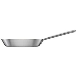 Fiskars Norden Steel Frying Pan, 28 Cm -Kitchen Utensils Shop 1067633 Norden Steel Frying Pan 28cm Coated 2