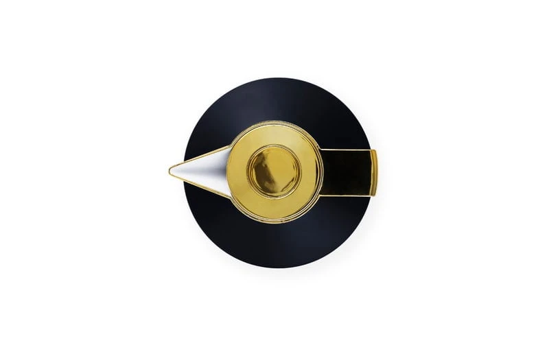 Normann Copenhagen Geo Vacuum Jug, Black - Gold 2 Normann Copenhagen Geo Vacuum Jug, Black - Gold - Image 2