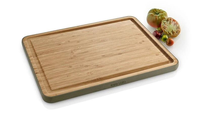 Eva Solo Green Tool Cutting Board With Groove, 39 X 28 Cm, Bamboo 3 Eva Solo Green Tool Cutting Board With Groove, 39 X 28 Cm, Bamboo - Image 3