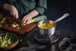 Fiskars All Steel Sauce Pan, 1,5 L 11 Fiskars All Steel Sauce Pan, 1,5 L -Kitchen Utensils Shop FI Fiskars All Steel Sauce pan 15L Environment 01