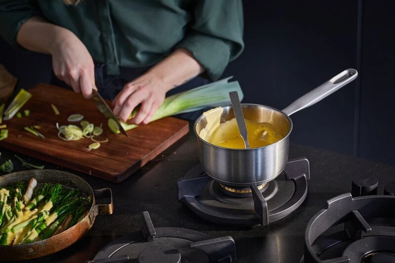 Fiskars All Steel Sauce Pan, 1,5 L 6 Fiskars All Steel Sauce Pan, 1,5 L - Image 6