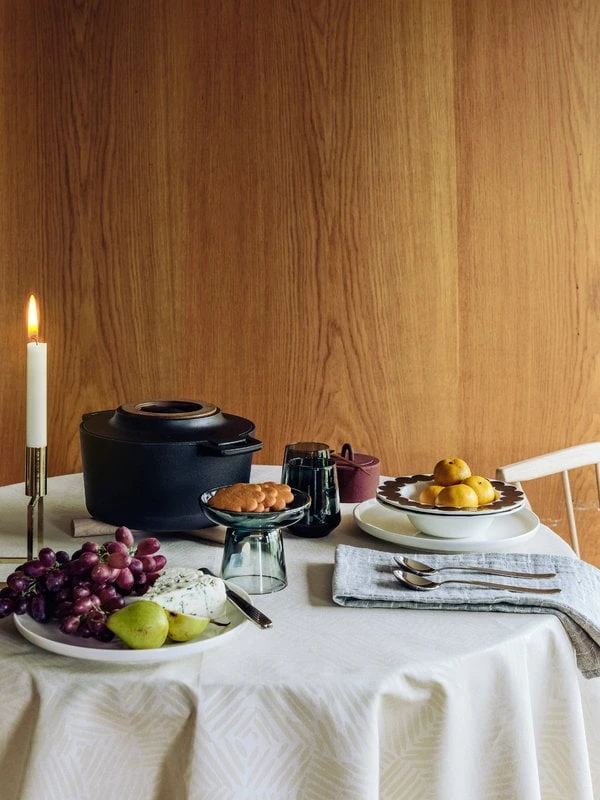 Lapuan Kankurit Lastu Tea Towel, White - Grey 2 Lapuan Kankurit Lastu Tea Towel, White - Grey - Image 2