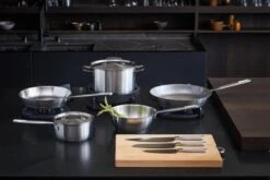 Fiskars All Steel Sauce Pan, 1,5 L 10 Fiskars All Steel Sauce Pan, 1,5 L -Kitchen Utensils Shop Fiskars All Steel group Environment 01