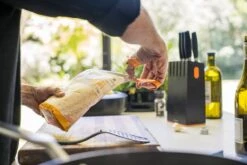 Fiskars Classic Kitchen Scissors -Kitchen Utensils Shop Fiskars Kitchen Action Classic Kitchen scissors 100081928129