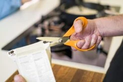 Fiskars Classic Kitchen Scissors -Kitchen Utensils Shop Fiskars Kitchen Action Classic Kitchen scissors 100081928329