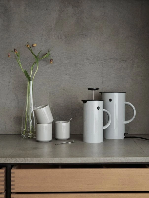 Stelton EM77 Electric Kettle, Light Grey - Image 3