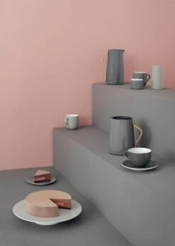 Stelton Emma Vacuum Jug, Dark Grey 5 Stelton Emma Vacuum Jug, Dark Grey -Kitchen Utensils Shop LS Emma 2016 1 2