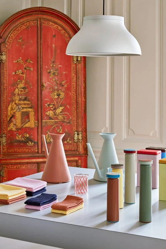 HAY Salt & Pepper Mill, L, Light Grey 5 HAY Salt & Pepper Mill, L, Light Grey - Image 5