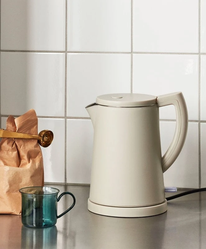 HAY Sowden Kettle, Grey 4 HAY Sowden Kettle, Grey - Image 4