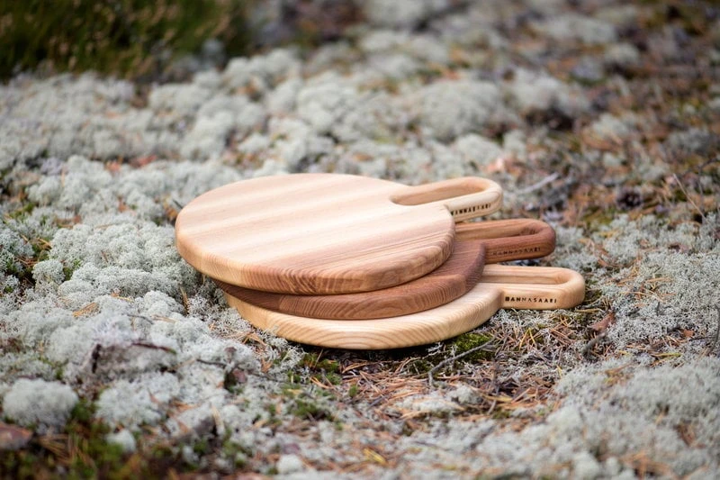 Hanna Saari Halikko Cutting Board, Round, Elm 5 Hanna Saari Halikko Cutting Board, Round, Elm - Image 5