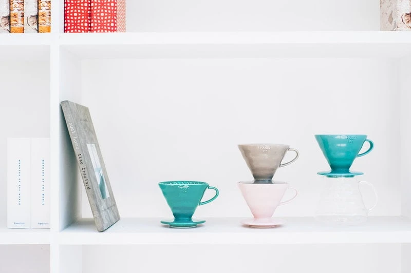 Hario Hario V60 Coffee Dripper Size 02, Pink Porcelain 2 Hario Hario V60 Coffee Dripper Size 02, Pink Porcelain - Image 2