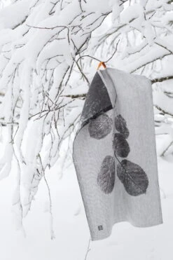 Lapuan Kankurit Paju X Teemu Järvi Tea Towel -Kitchen Utensils Shop lapuankankurit teemu jarvi x paju towel white black 1