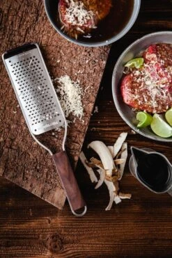 Microplane Master Series Coarse Grater -Kitchen Utensils Shop mp Master Series Coarse Blade horseradish marinade BBQ beef