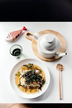 Hanna Saari Halikko Cutting Board, Round, Ash 9 Hanna Saari Halikko Cutting Board, Round, Ash -Kitchen Utensils Shop ruoka japani suvi kesalainen6