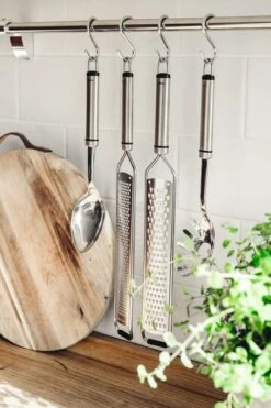 Heirol Steely Grater, Fine, 37 Cm 7 Heirol Steely Grater, Fine, 37 Cm -Kitchen Utensils Shop viilaraastin karkea 37 cm steely 1